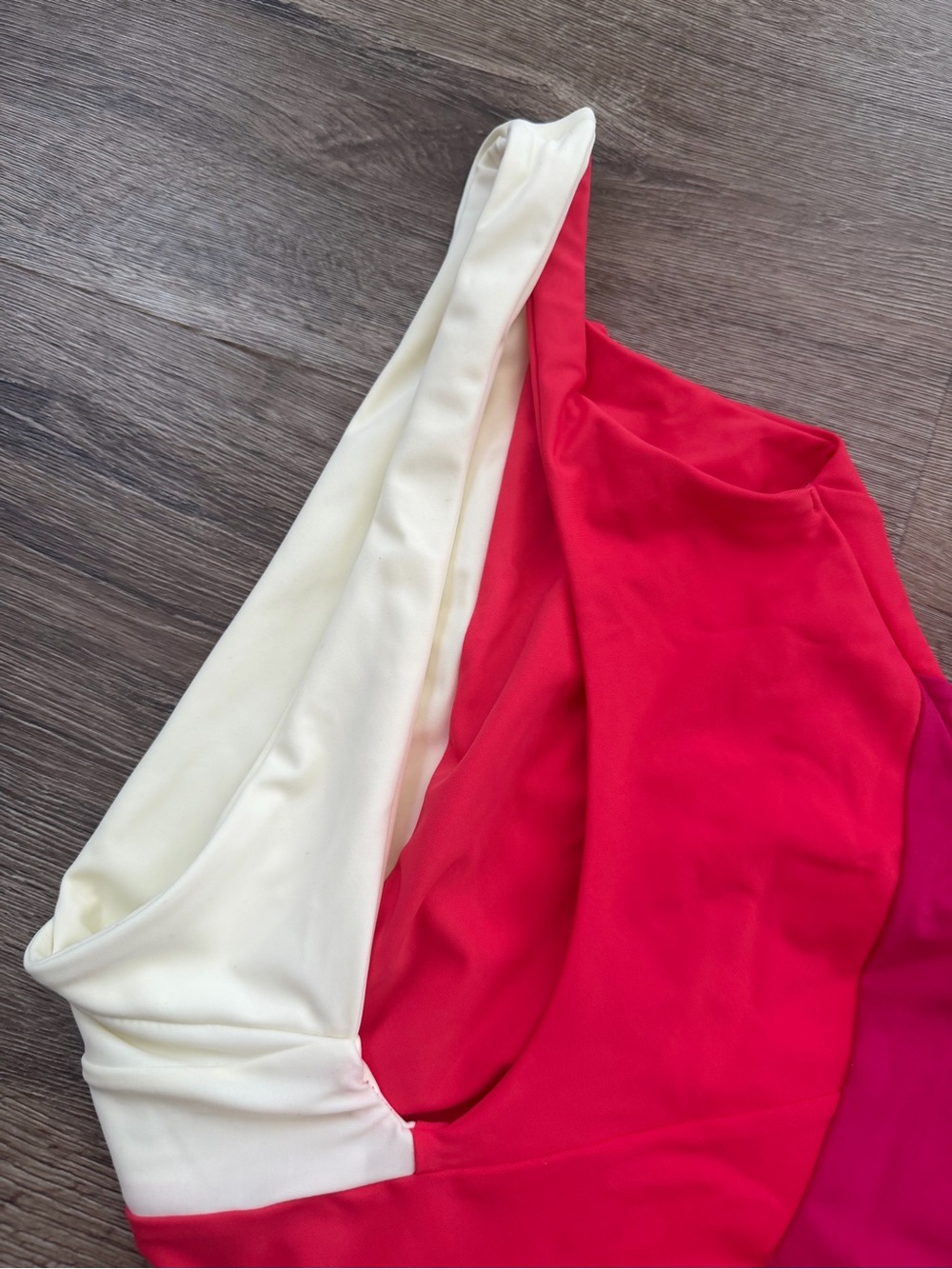 Summersalt “The Sidestroke” One Piece Swimsuit - Picture 4 of 6